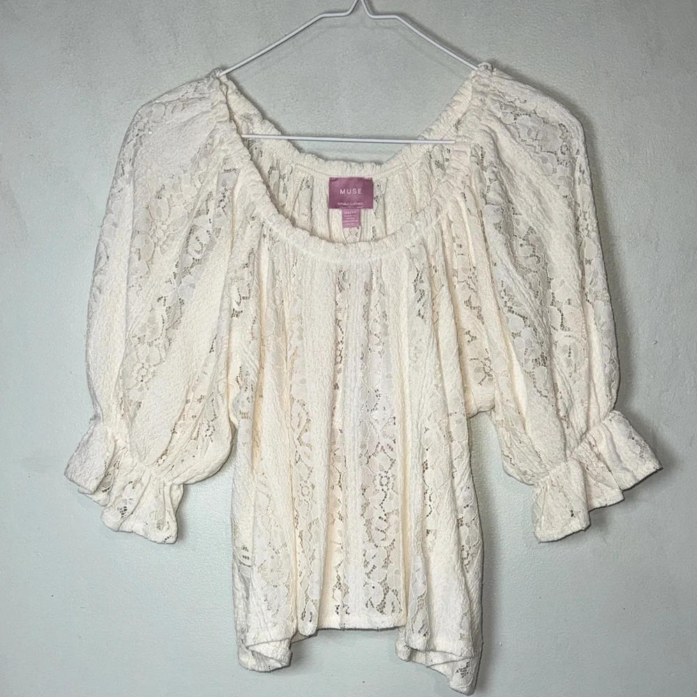 NWT MUSE Lace Cropped Top Ivory Lace Blouse Women’s Size XS & S